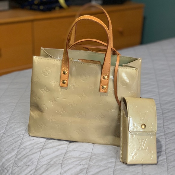 Louis Vuitton Handbags - ***SOLD*** Louis Vuitton Vernis Handbag